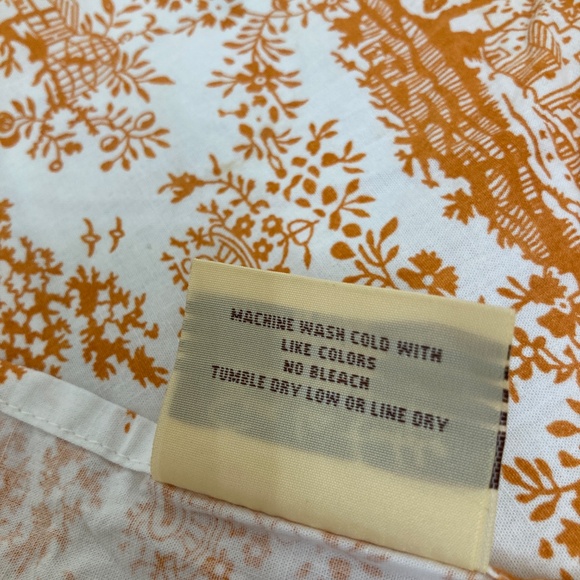 Sur La Table Apron - Picture 3 of 8